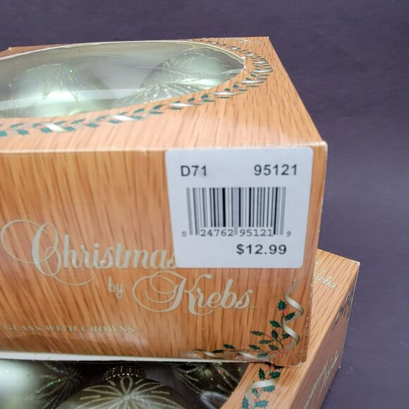 Christmas By Krebs 8 Ornaments 2 Boxes Pale Satin Green & Gold Stars Glitter - Picture 16 of 16